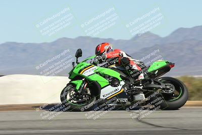 media/Oct-30-2025-Racers Edge (Thu) [[dabbdaf680]]/3-B Group/Session 4 (Turn 9 Side)/